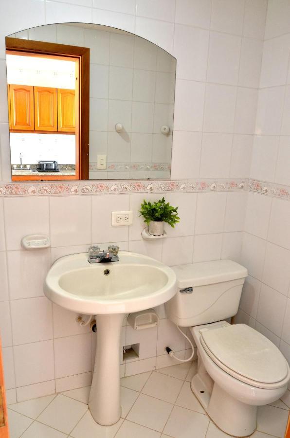 Apartamentos El Penon Del Rodadero Vista Al Mar - By Apartamar Santa Marta Dış mekan fotoğraf